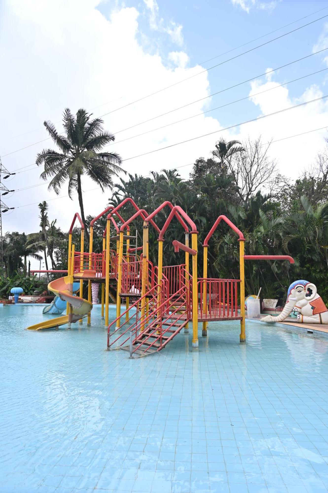 Kumar Resort By Turtle, Лонавла Екстер'єр фото
